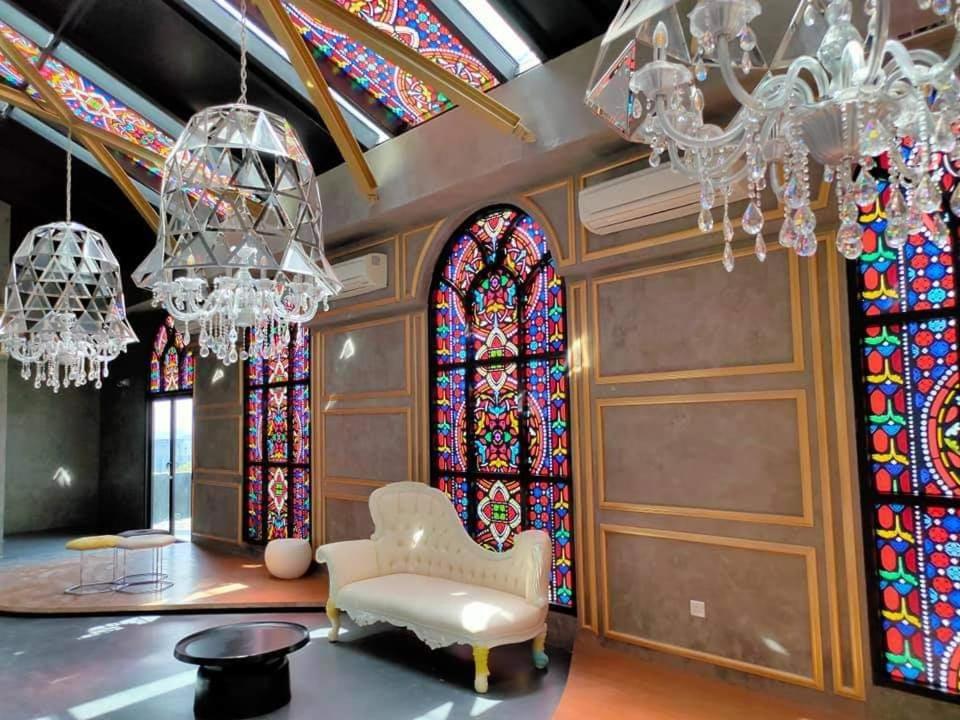 Arte Mont Kiara Host By Host Corner Suites Kuala Lumpur Eksteriør billede