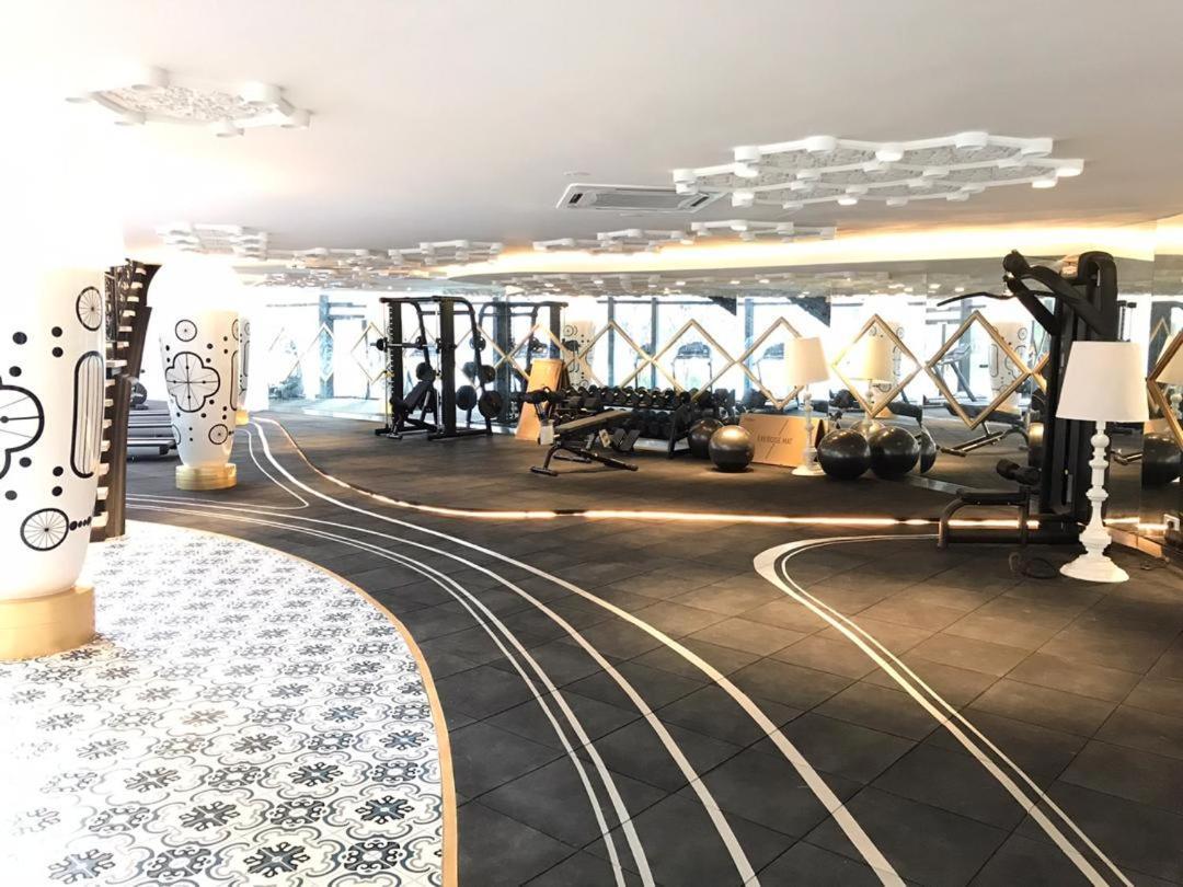 Arte Mont Kiara Host By Host Corner Suites Kuala Lumpur Eksteriør billede