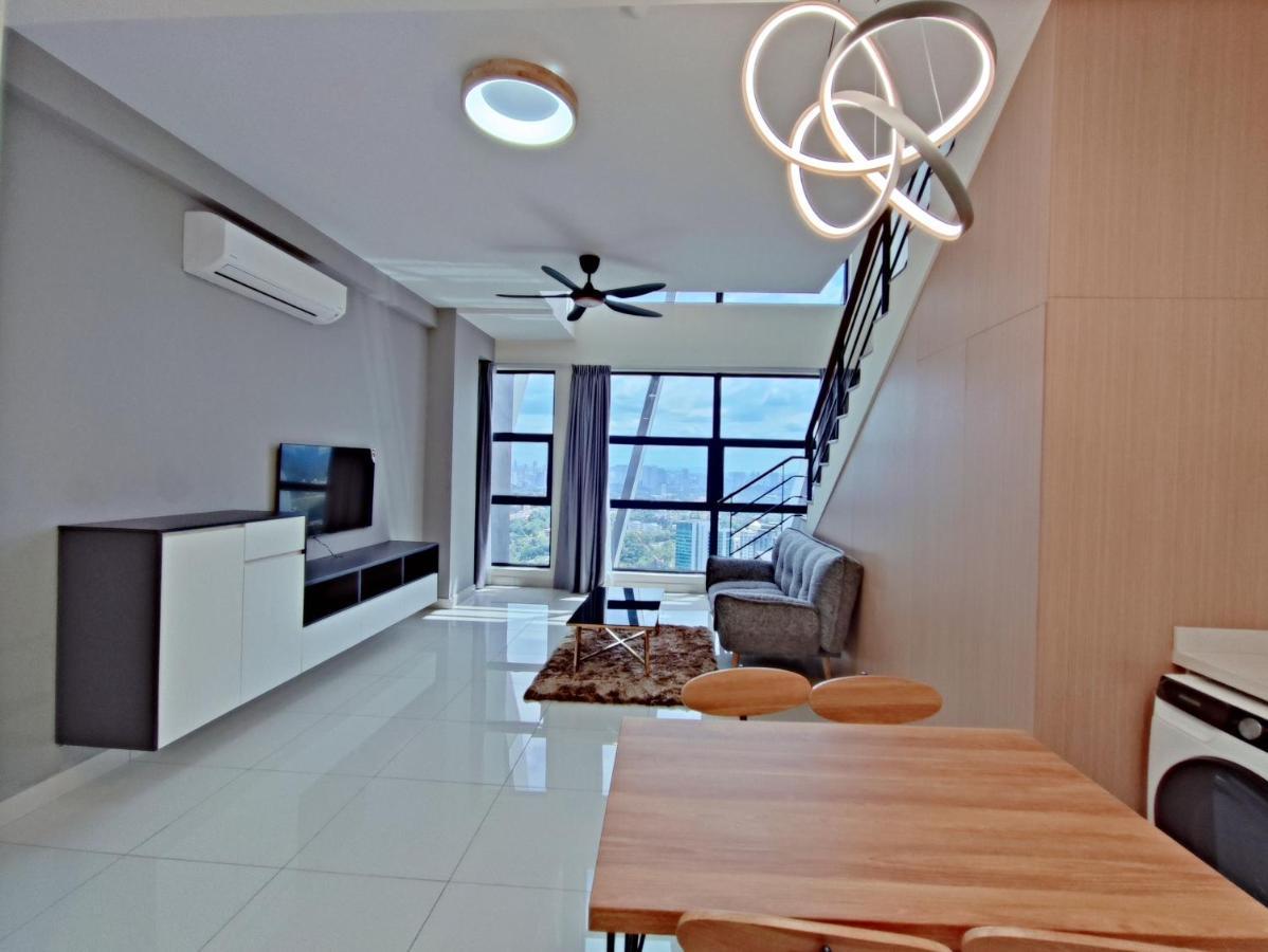 Arte Mont Kiara Host By Host Corner Suites Kuala Lumpur Eksteriør billede